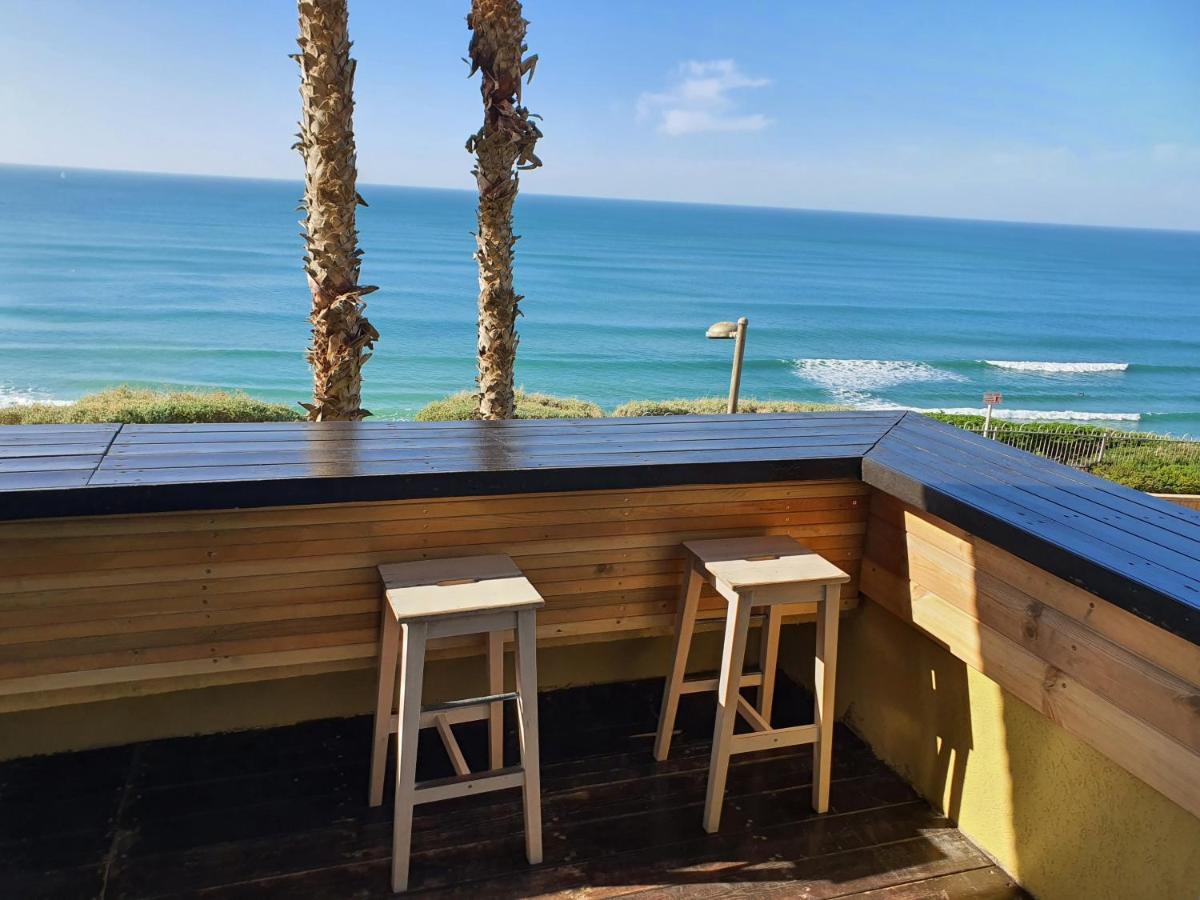 Magic On The Sea-Suites With A Private Jacuzzi And A Private Sea View Netanya Room photo
